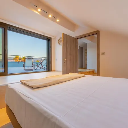 Azure Sofia - Maisonette Appartement